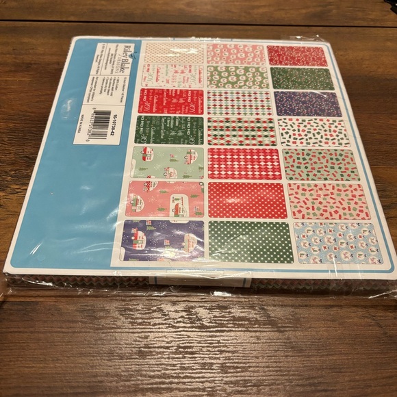 Christmas Adventure Fabric - 10-inch Stacker - Picture 5 of 7